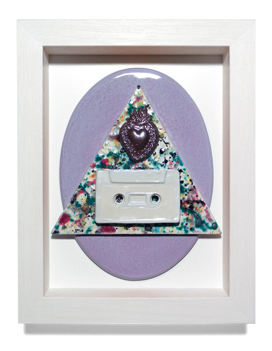 Ex voto, triangolo e musicassetta